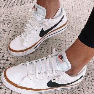 Nike Court Legacy Sneakers